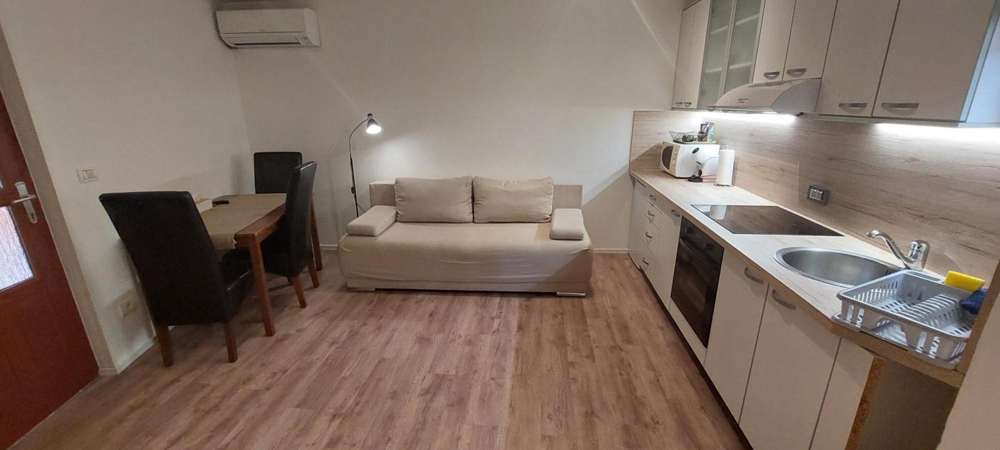 Kremen Apartment *